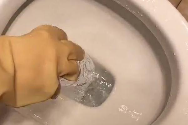 马桶疏通3.jpg